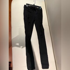 Black Distressed Women Jeans